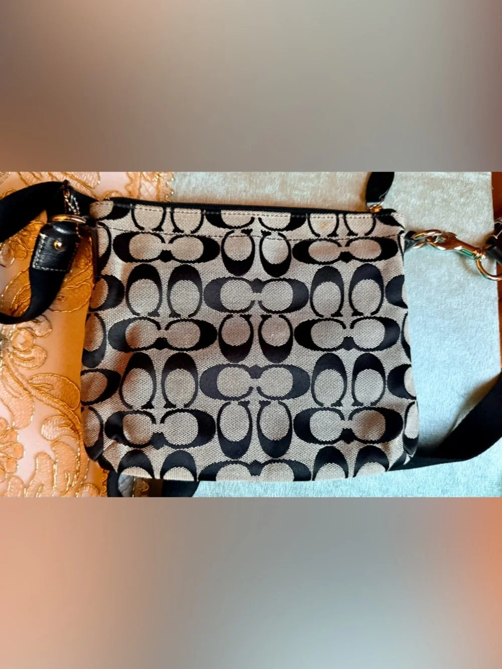 Coach Signature Swingpack Crossbody Bag - Picture 4 of 10